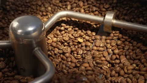 Coffee roaster machine at coffee roasting process. Roasted spinning cooler Video stock 170829032
