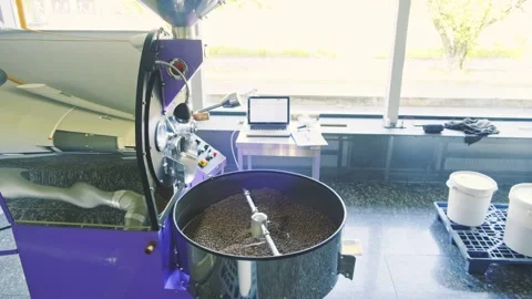 Coffee roaster machine general view. Vídeos de archivo 142256809