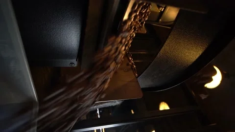 Coffee Roasting Machine Dumps Out Beans. Video stock 196155305