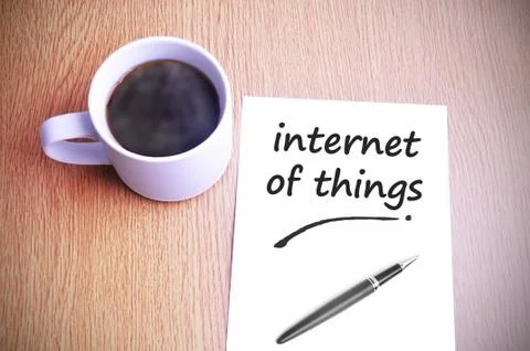 Coffee on the table with note writing internet of things Foto stock