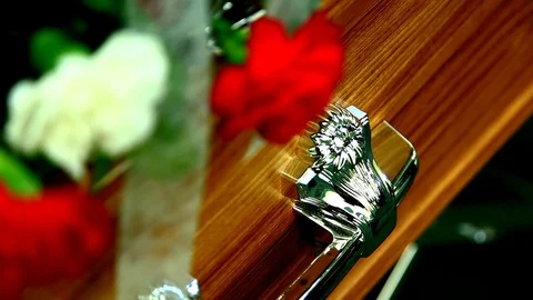 Coffin Flowers Stockbeeldmateriaal 113378556