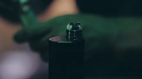 Coil building for vape 動画素材 68416928
