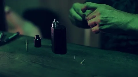 Coil building for vape Vidéo 68417172