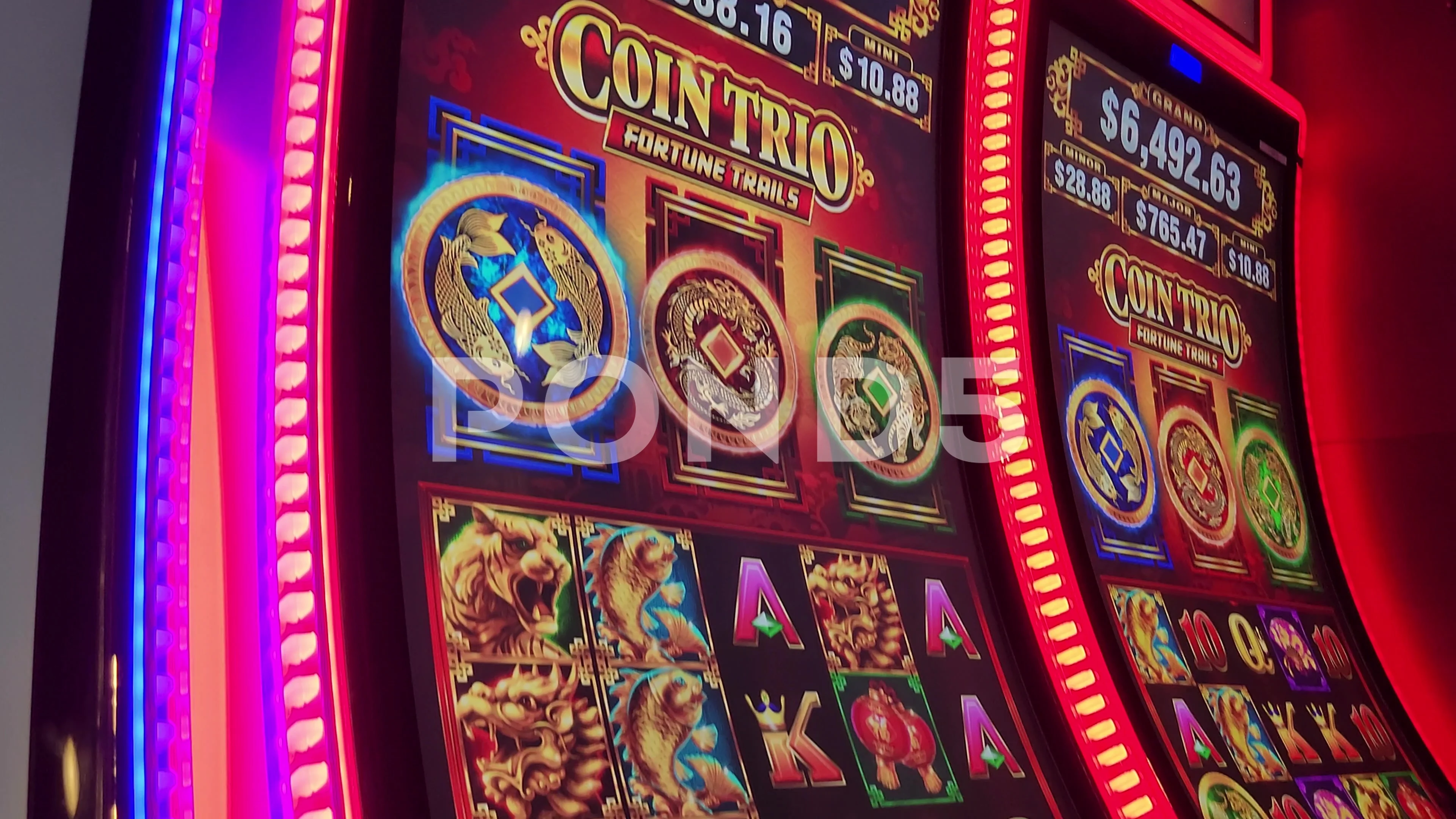 Coin Trio Slot Machine Casino Game