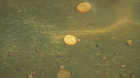 The coin under water 스톡 동영상 5064038