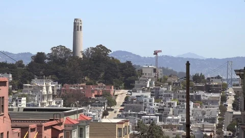 Coit Tower from Russian Hill 2 動画素材 107390567
