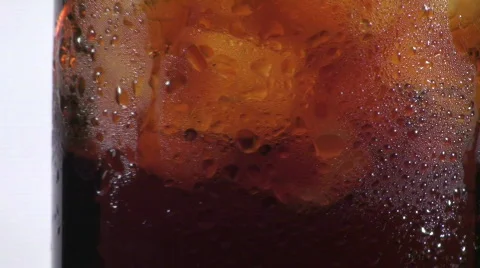 Coke with lemon zoom out - HD Stock Footage