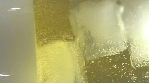 Cold beer close up Vidéo 48962638