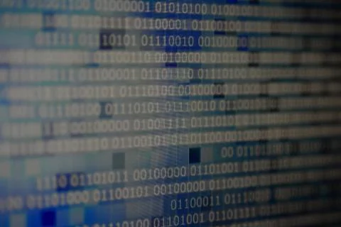 Cold blue white binary winter. lines of binary codes moving from right to lef Foto stock