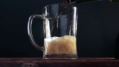 Cold Craft light Beer in a glass 스톡 동영상 149038191