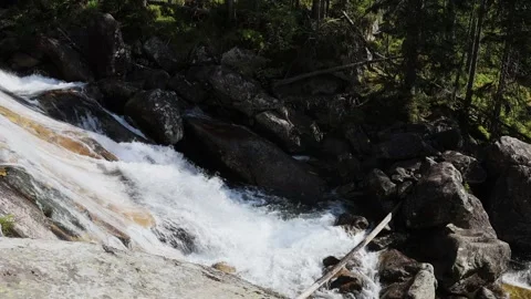 The Cold Creek Waterfalls 스톡 동영상 324815158
