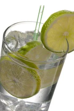 Cold drink with lime Foto stock