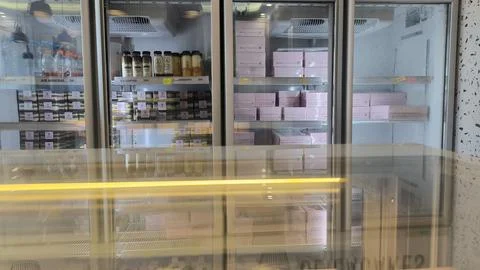 Cold drinks and dessert boxes Fotos Stock