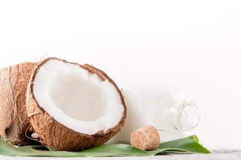 Cold-pressed coconut oil Stock Photos