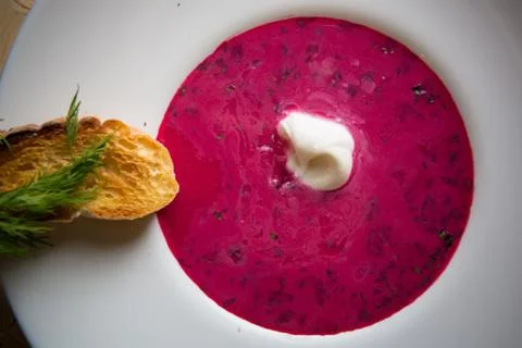 Cold summer Beets soup Stockfoto's