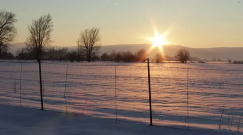 Cold sunset Video stock 18195094
