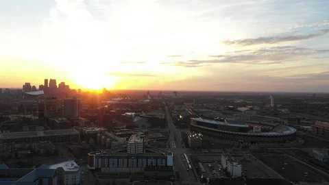 Cold Sunset in Minneapolis - Stadium Village Area - Golden Hour Stock Footage