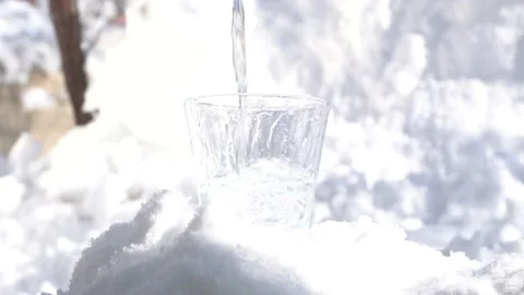 Cold water in winter Video stock 169259129