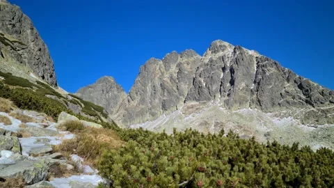 A cold winter day in the Valley of Five Lakes Stock Footage 144751287