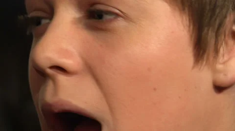 Colin Ford gives an interview on the red carpet (BoughtZoo-19) Video stock 36071175