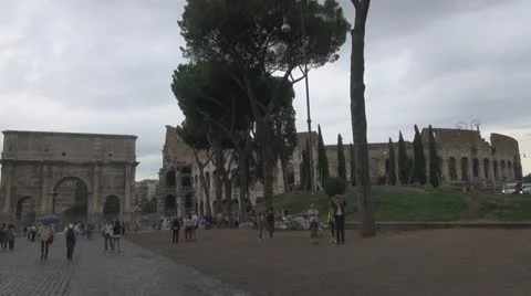 Coliseum and Arch of Constantine Video stock 12418105