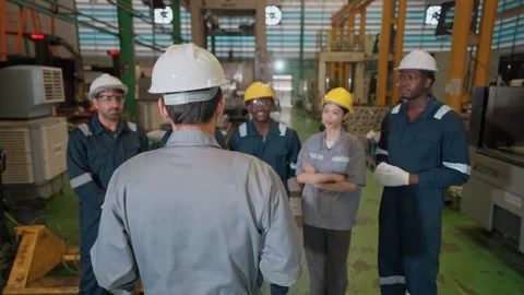 Collaborative Factory Briefing Stockbeeldmateriaal 330939576