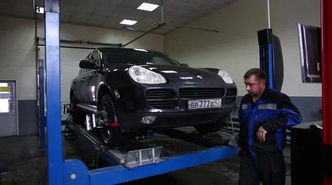 The collapse of the toe of the car on special equipment Stock Footage 48843992