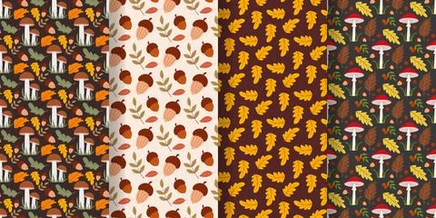 Collection of autumn forest seamless patterns Illustrazione stock
