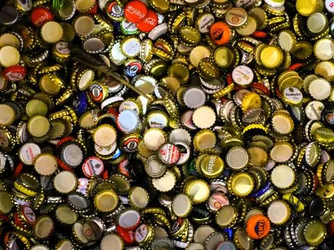 Collection of empty bottle caps. Stockfoto's
