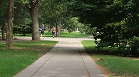 College campus normal activity Stock Footage 8828244
