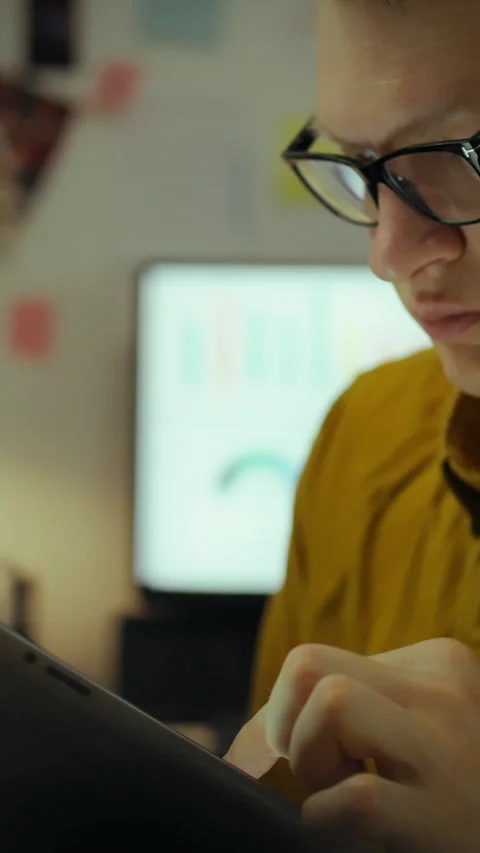 College student engages with smartphone in dorm during free time from lectur Stock Footage 331534129