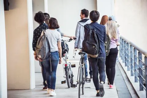 College students walking to class Stock Photos