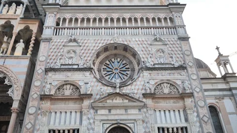 Colleoni chapel in Bergamo Stock Footage 252121032