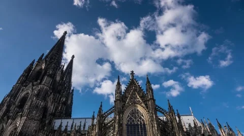 Cologne Cathedral against the sky in Germany Vidéo 65503484
