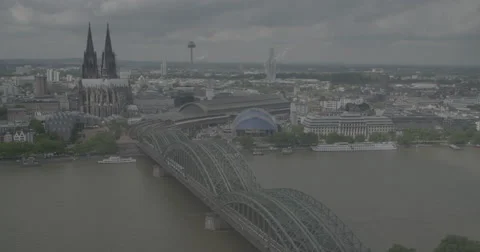 Cologne Cathedral - Cologne, Germany (Köln) - 4K Stock Footage 68503003