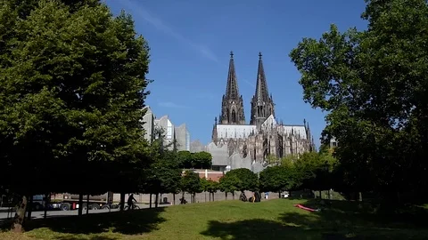 Cologne Cathedral dolly Stock Footage 91086290