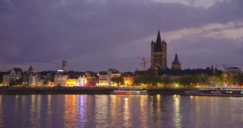 The Cologne Cathedral illuminates in the evening Stock Footage 252737599