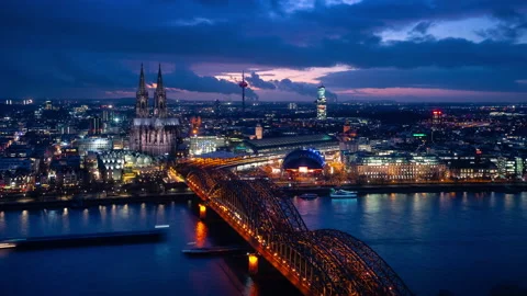 Cologne Cathedral Night Timelapse 3 - Jib up Stock-Footage 200511324
