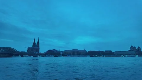 Cologne / Rhine River Timelapse Vídeos de archivo 256572432