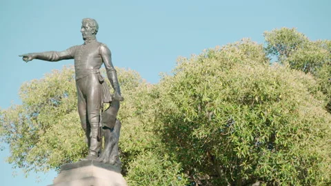 Colonel Light statue in Adelaide 4k Video stock 201316901