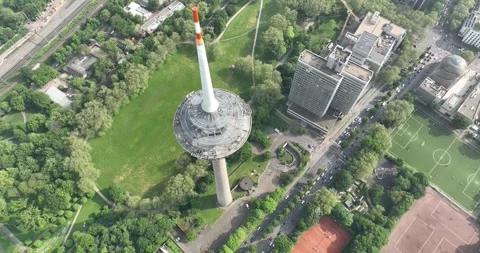 The Colonius tv tower at Cologne, Germany. Aerial city view. Vídeos de archivo 277654405