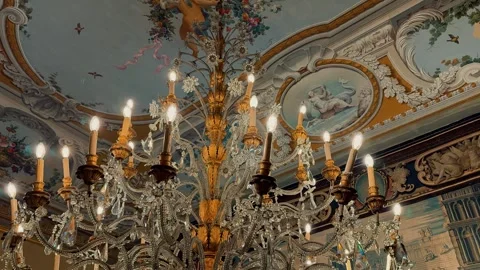 Colonna Gallery Chandeliers 2 스톡 동영상 336003760