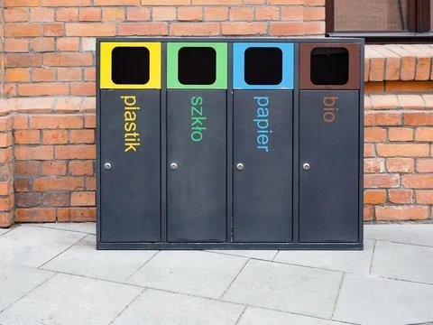 Color coded waste sorting bins in Warsaw Foto stock