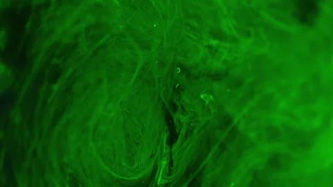 Color mist flow paint water swirl green smoke dark Vídeos de archivo 279699488