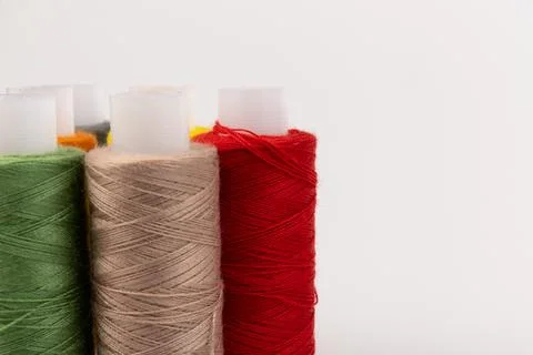 Color sewing threads isolated on white background. Different colors.Bright bo Foto stock
