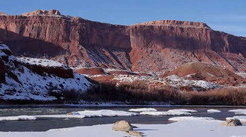 Colorado River With Ice Video stock 20208080