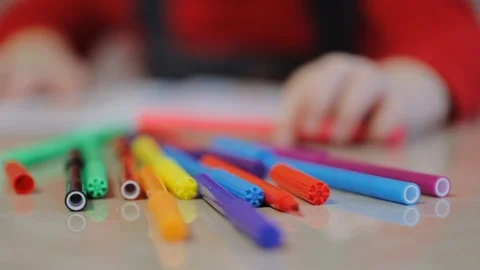 Colored felt-tip pen scattered on the table Stock Footage 122436177