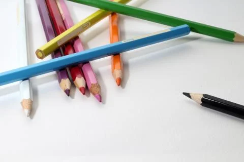The colored pencils 스톡 사진