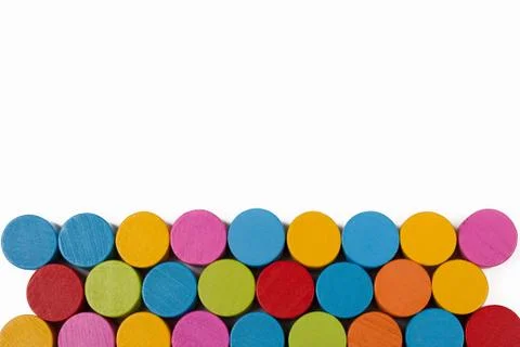 Colored wooden circles isolate Foto stock