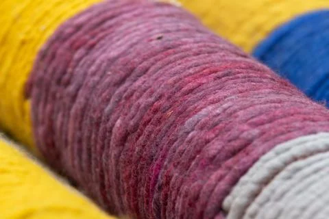 Colored wool yarn 库存照片